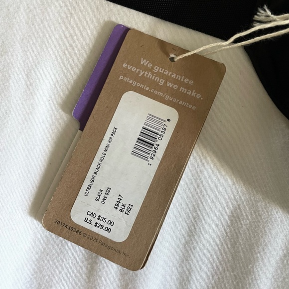 SOLD Black Patagonia Ultralight Black Hole Mini Hip Pack - Picture 4 of 7